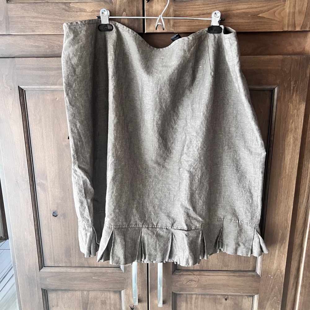 SHEIN-Brown Pencil Skirt with Bottom Ruffle Size 24W